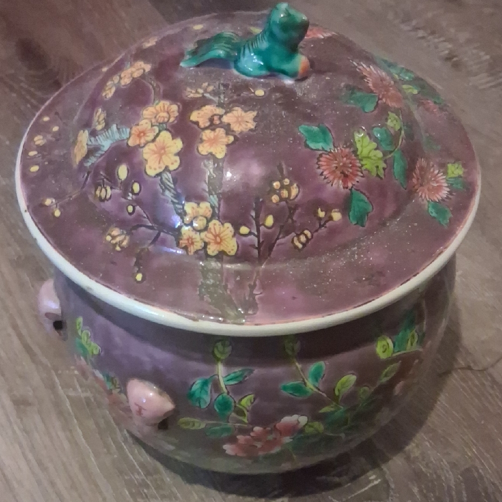 1950s Chinese Famille Rose Kamcheng Jar